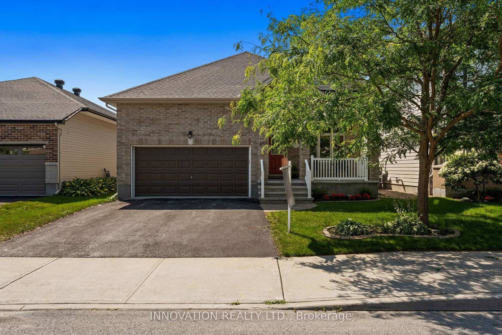 656 Bridleglen Crescent, Ottawa, ON — photo 2