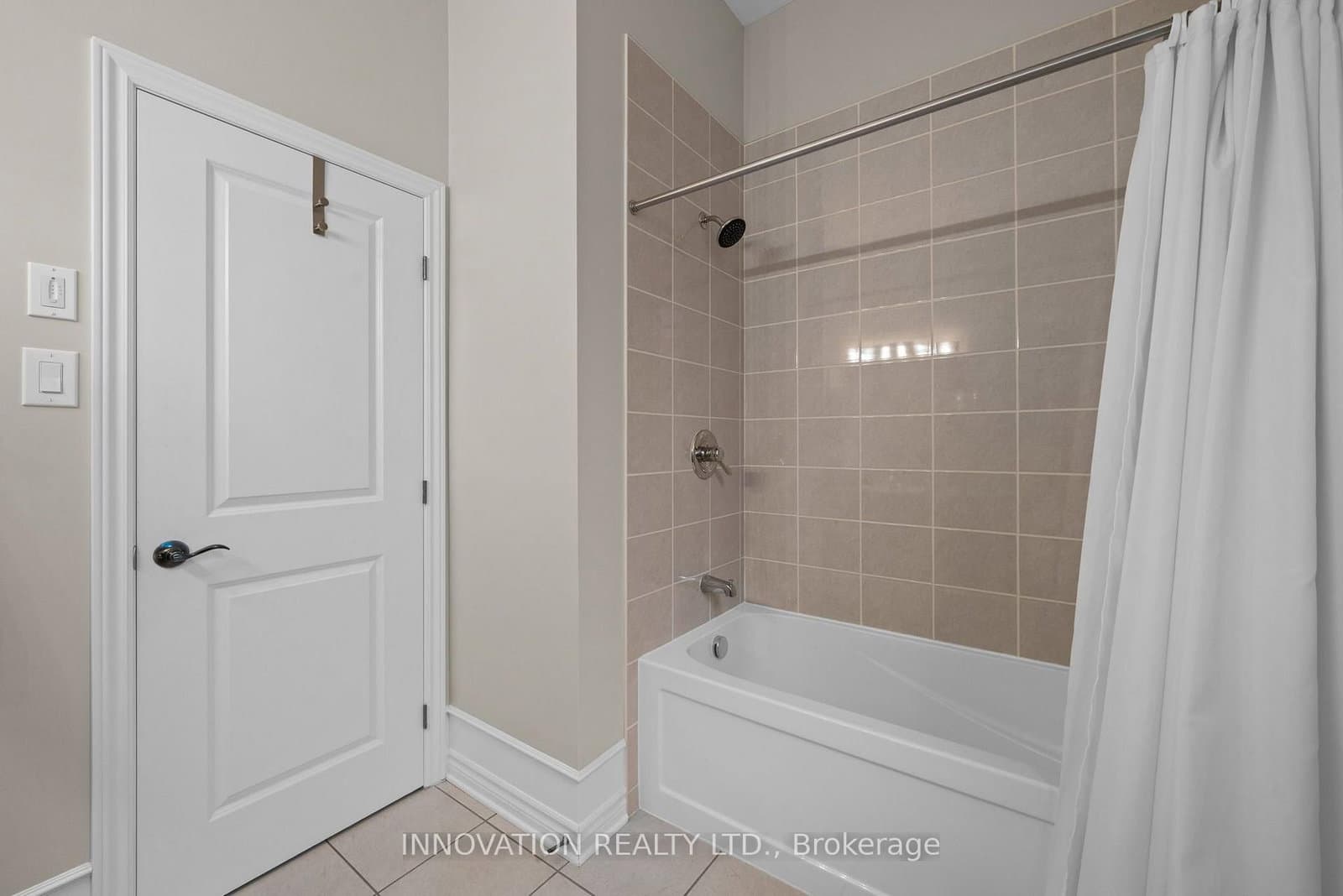 656 Bridleglen Crescent, Ottawa, ON — photo 33