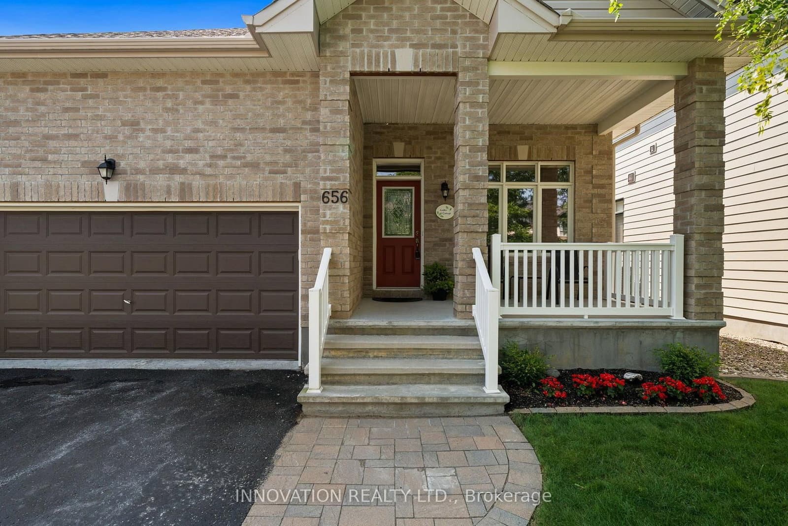 656 Bridleglen Crescent, Ottawa, ON — photo 4