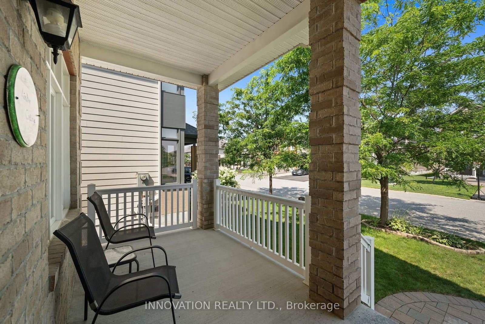 656 Bridleglen Crescent, Ottawa, ON — photo 5