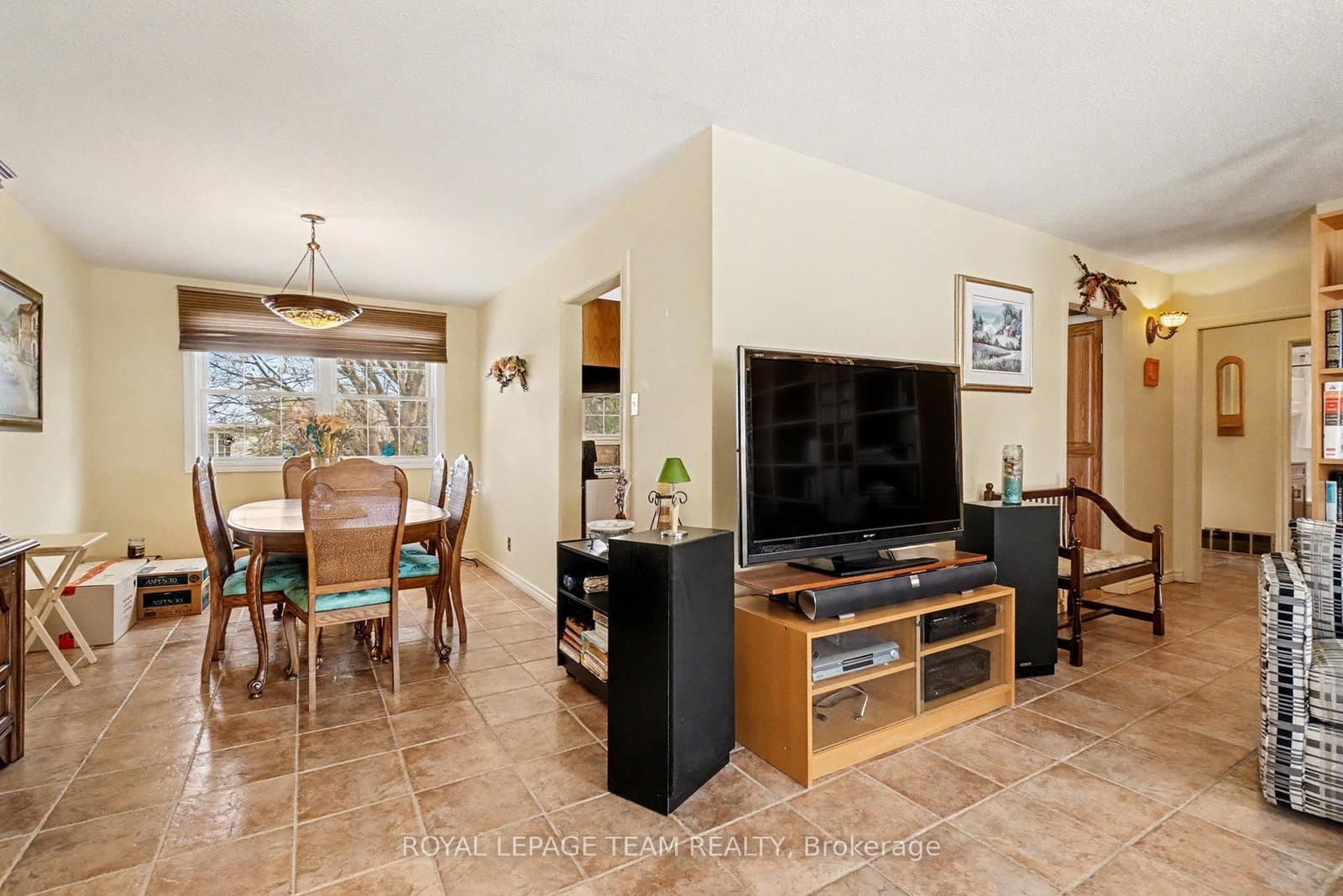 30 Juniper Court, Ottawa, ON — photo 7