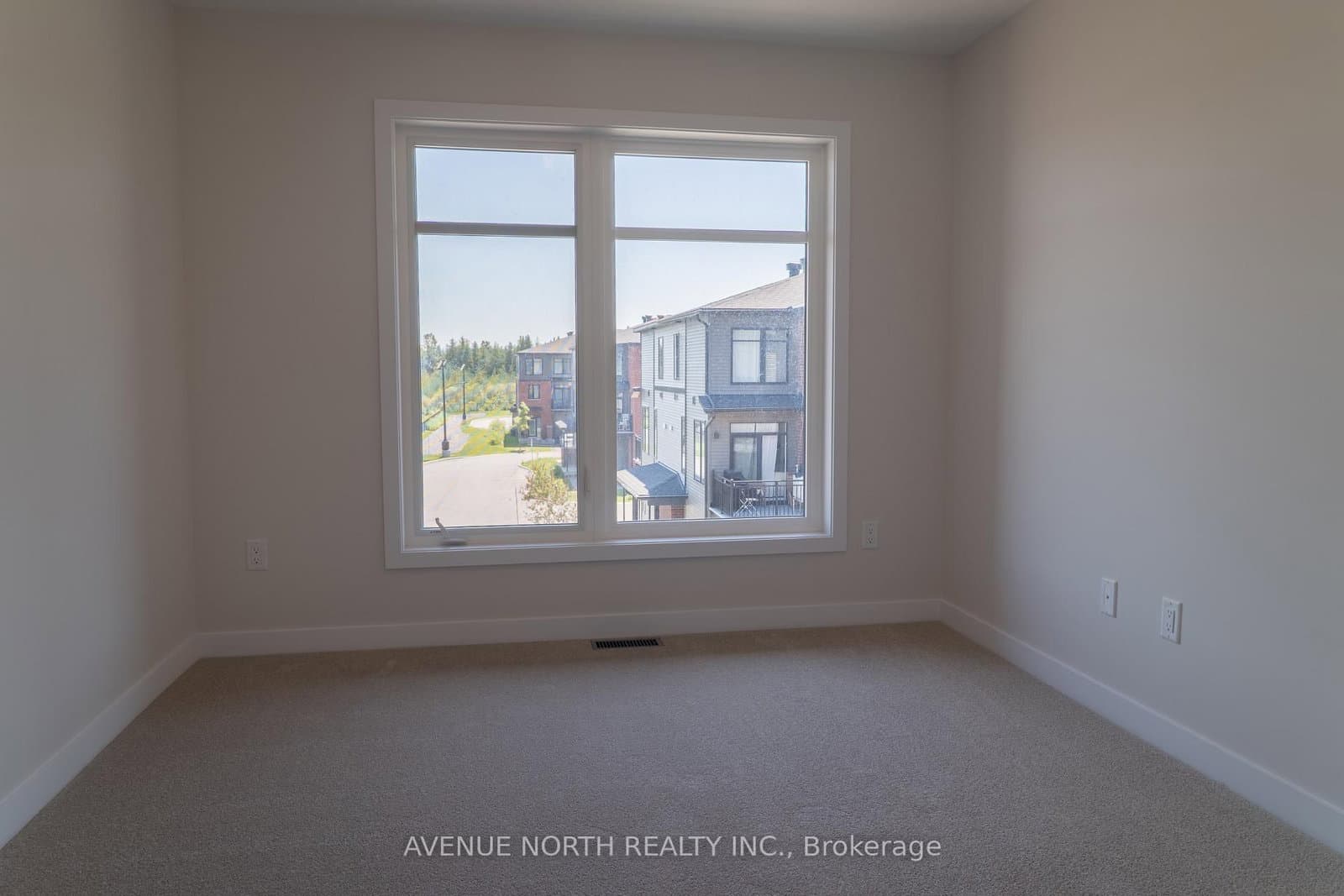 650 Corporal Private, Ottawa, ON — photo 18