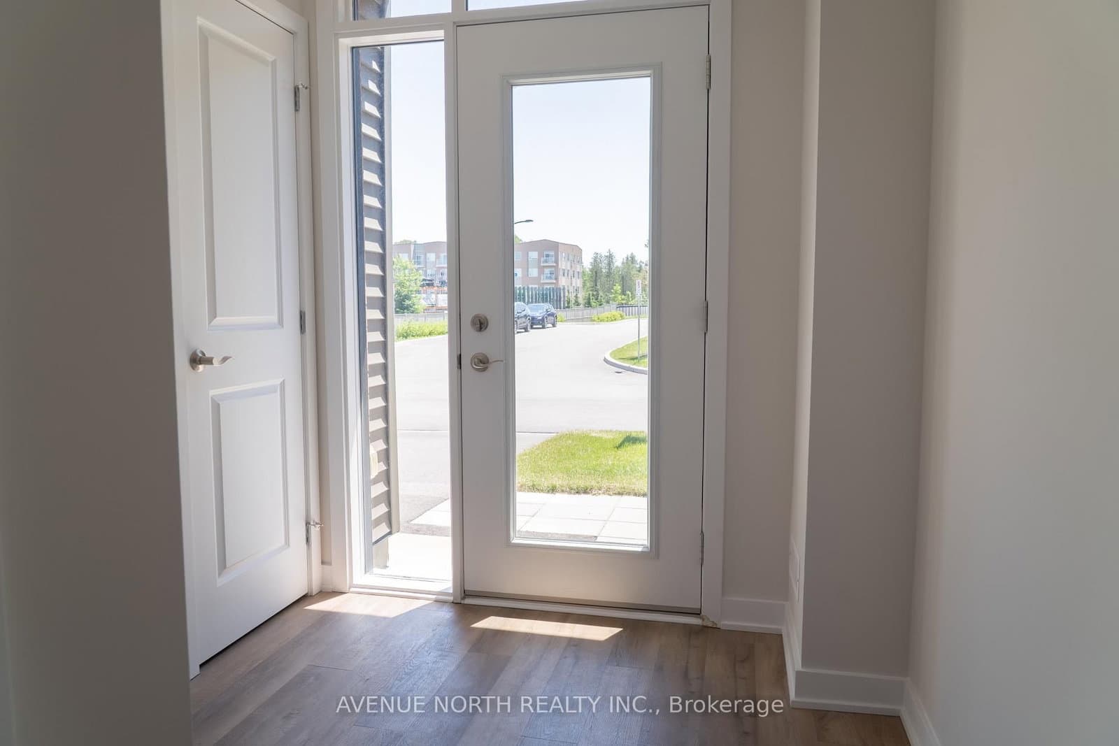 650 Corporal Private, Ottawa, ON — photo 2