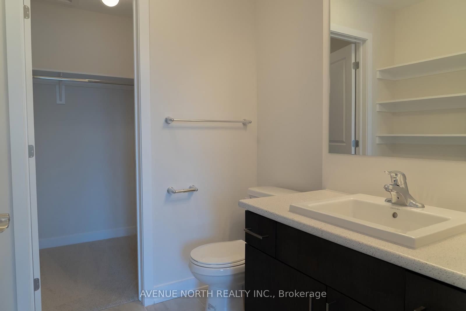 650 Corporal Private, Ottawa, ON — photo 21