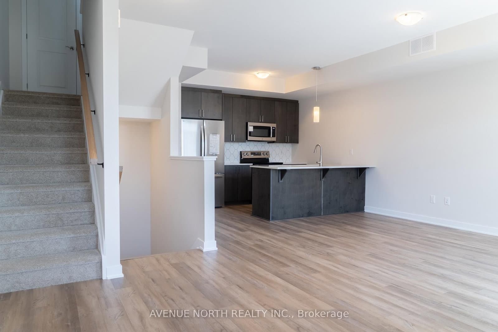 650 Corporal Private, Ottawa, ON — photo 6