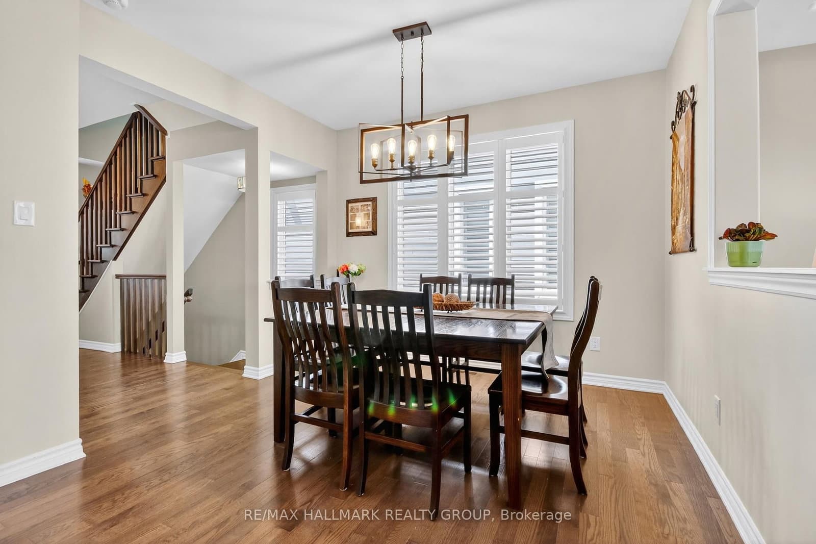 33 SUMMITVIEW Drive, Ottawa, ON — photo 5