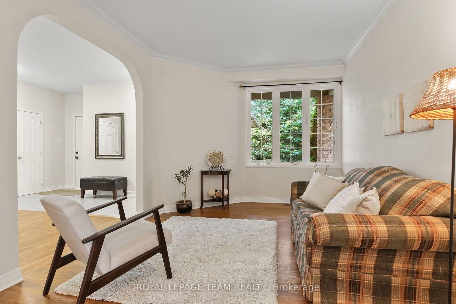 4 Keno Way, Kanata, ON — photo 2