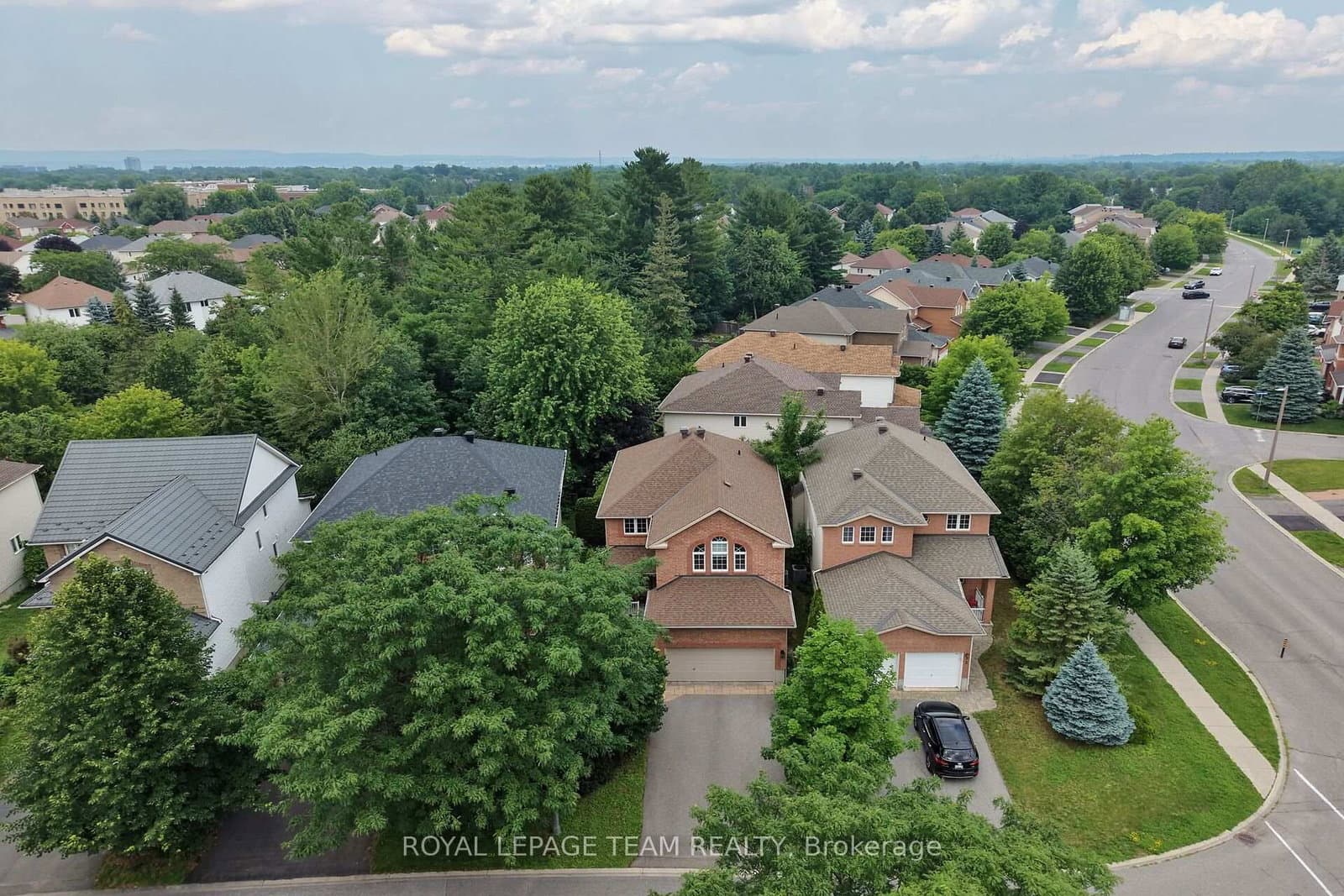 4 Keno Way, Kanata, ON — photo 6