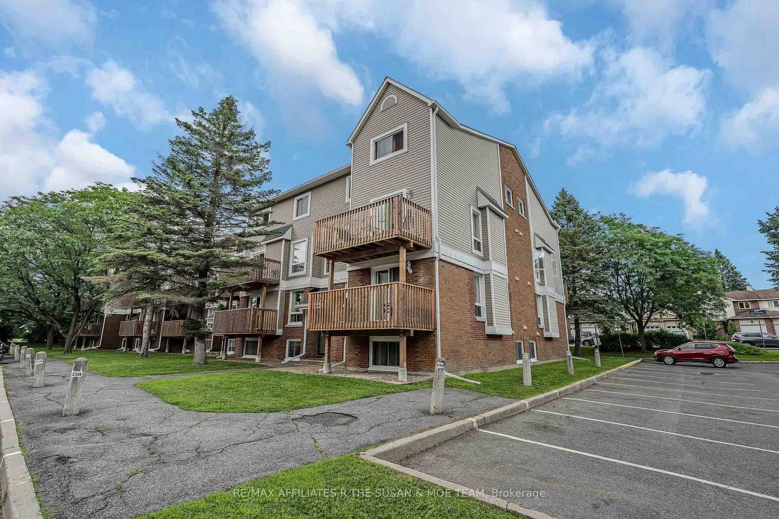6 - 500 Fenerty Court, Ottawa, ON — photo 1