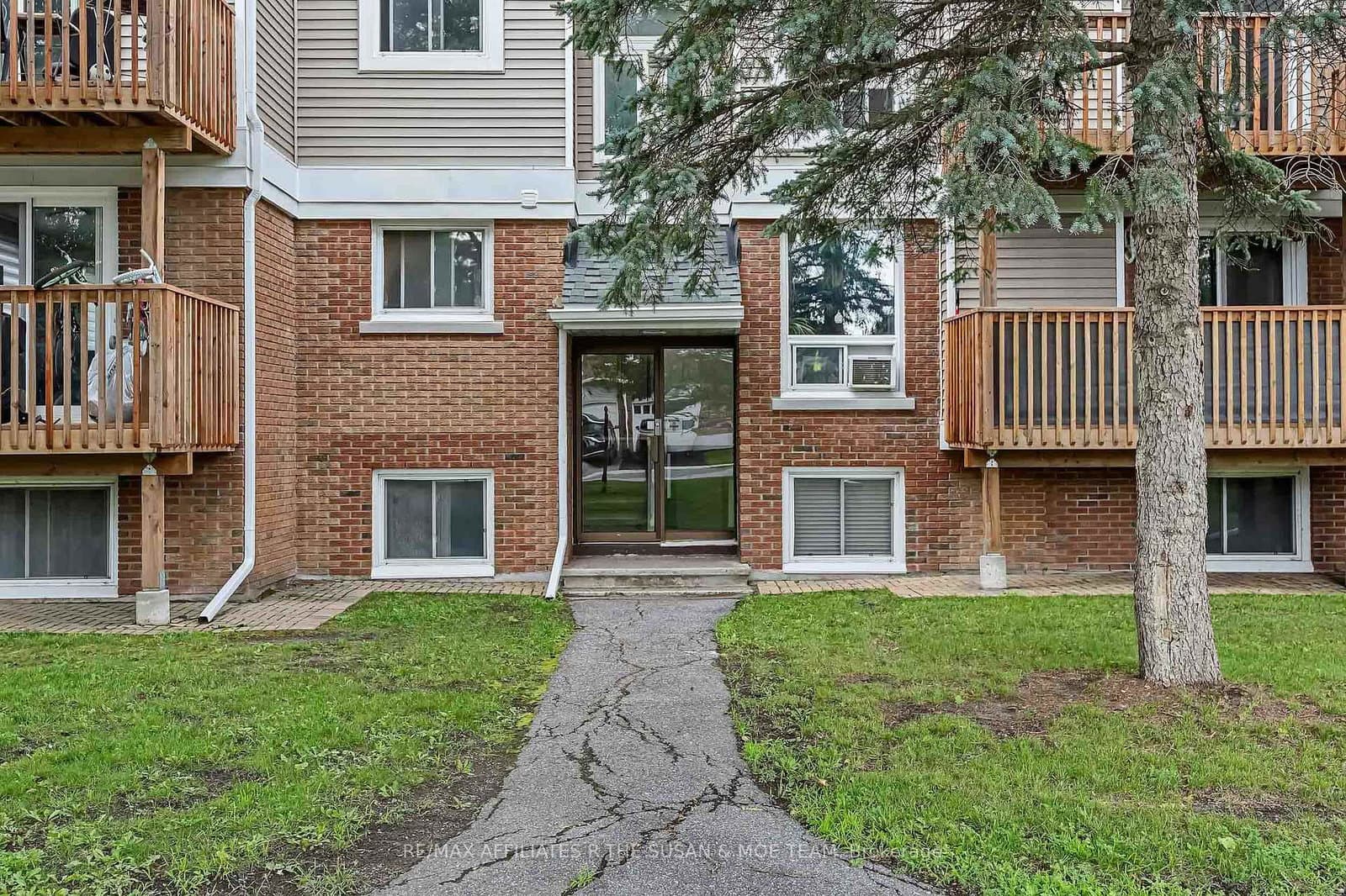 6 - 500 Fenerty Court, Ottawa, ON — photo 3