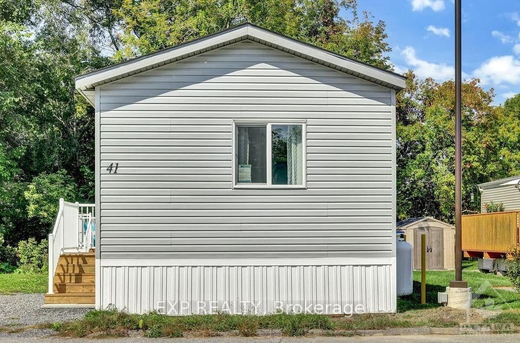 41 VANIER Road, Ottawa, ON — photo 2