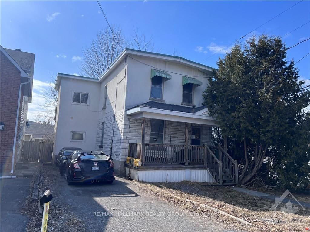 558 TWEEDSMUIR Avenue, Ottawa, ON
